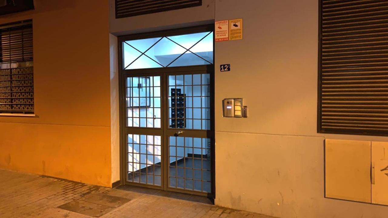Blonski-Yellow Malaga Exterior photo